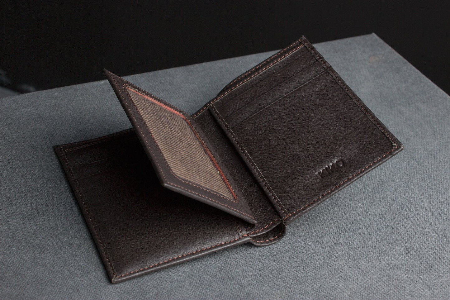 Cowhide Leather Slimfold Passcase Wallet