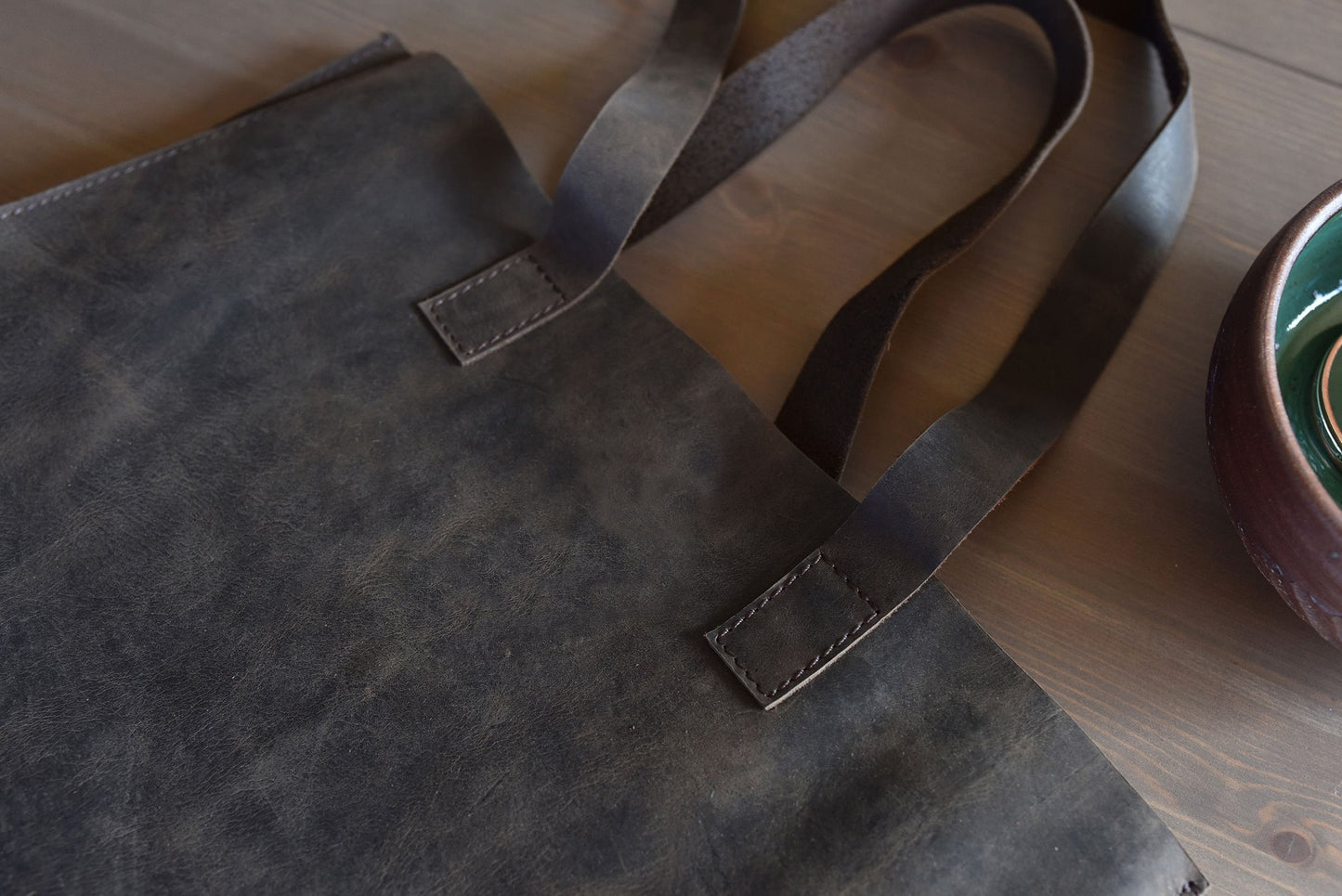Shopper met onafgewerkte rand