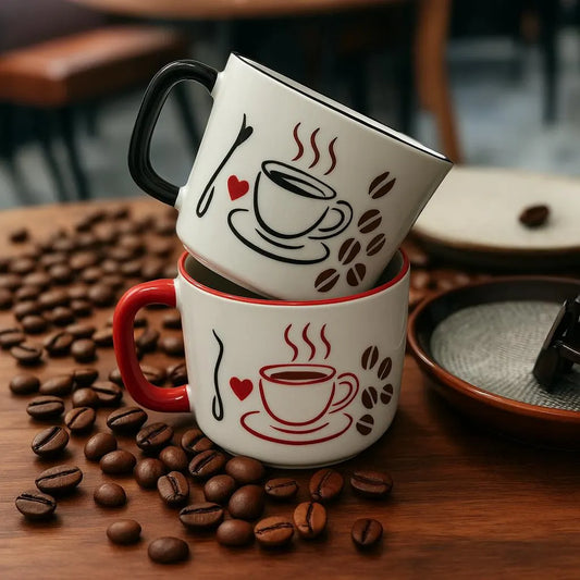 Set van 2 handgemaakte keramische mokken met handgeschilderde koffiethema-ontwerpen